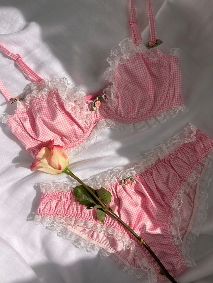 Explore 2024's Top Pink Undergarments - Cute, Lace, & Chic Sets