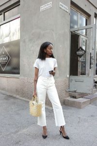Spring 2024 Fashion Guide: Chic Outfits for Women Over 30