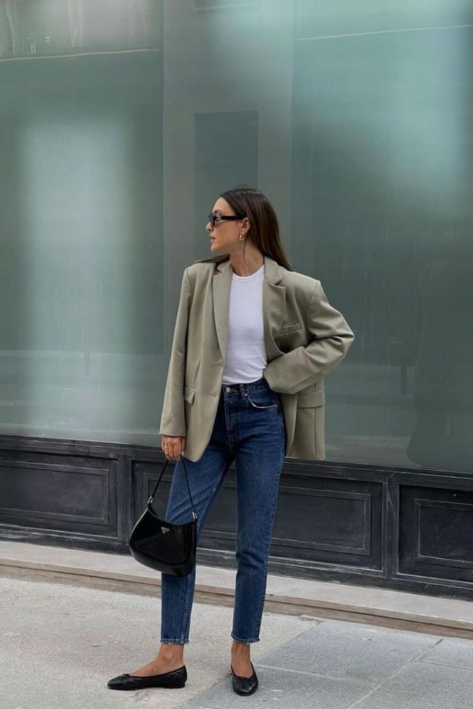 Minimalist Spring Wardrobe 2024: Capsule Essentials for Chic Simplicity