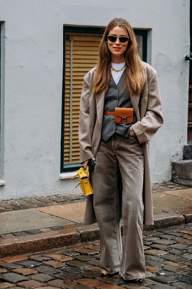 Explore 2024's Top Spring Street Style: Bold, Casual & Chic Outfit